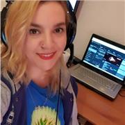 Profesora de historia e historia del arte. Apasionada de la historia